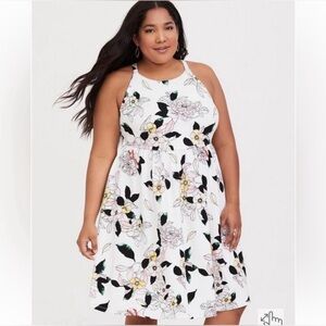 Torrid Mini Textured Knit Floral Skater Dress Sz 00 (10)M/L